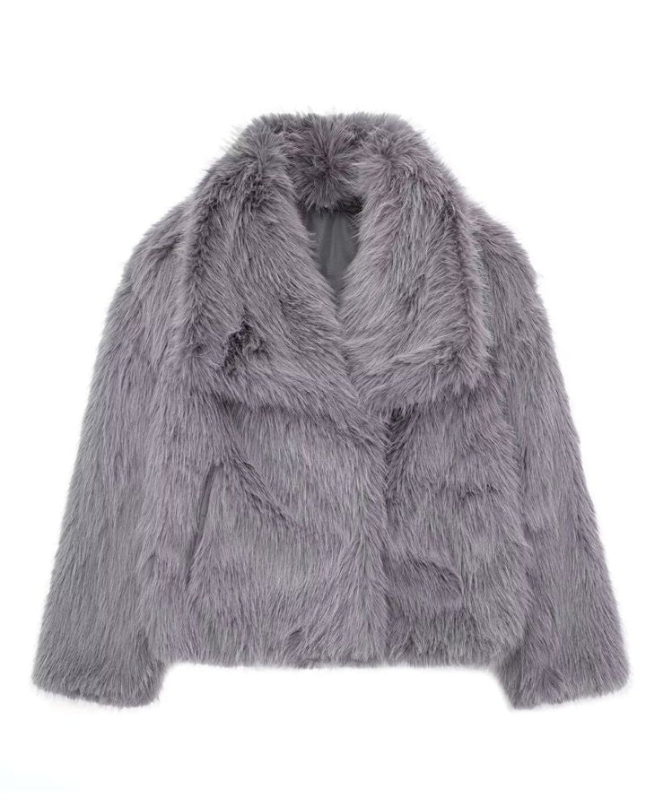 MACY - Stylish Fur Coat