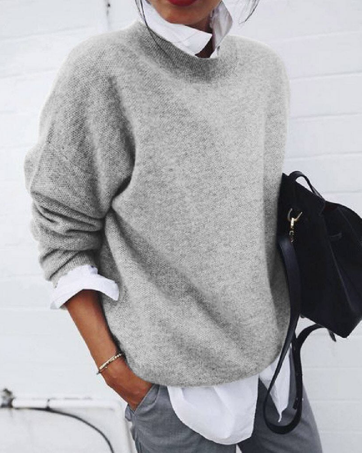 KELLEY - SOFT AND COMFY SWEATER