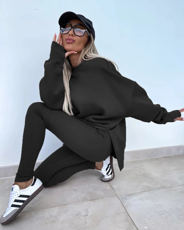 NAYA - Casual Sweatshirt & Pants Set
