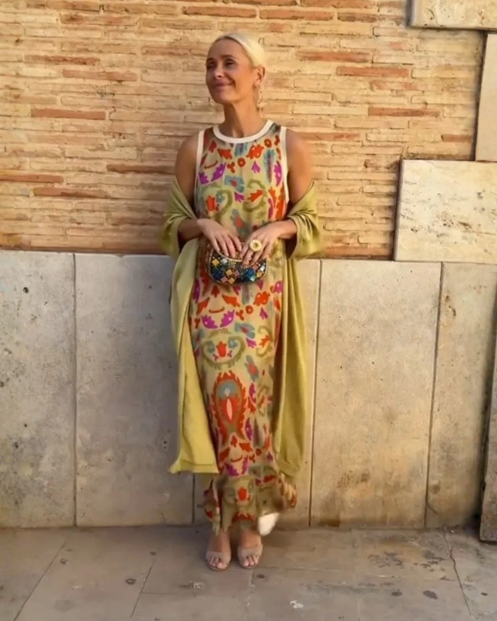AINA - Dress & Shawl Set