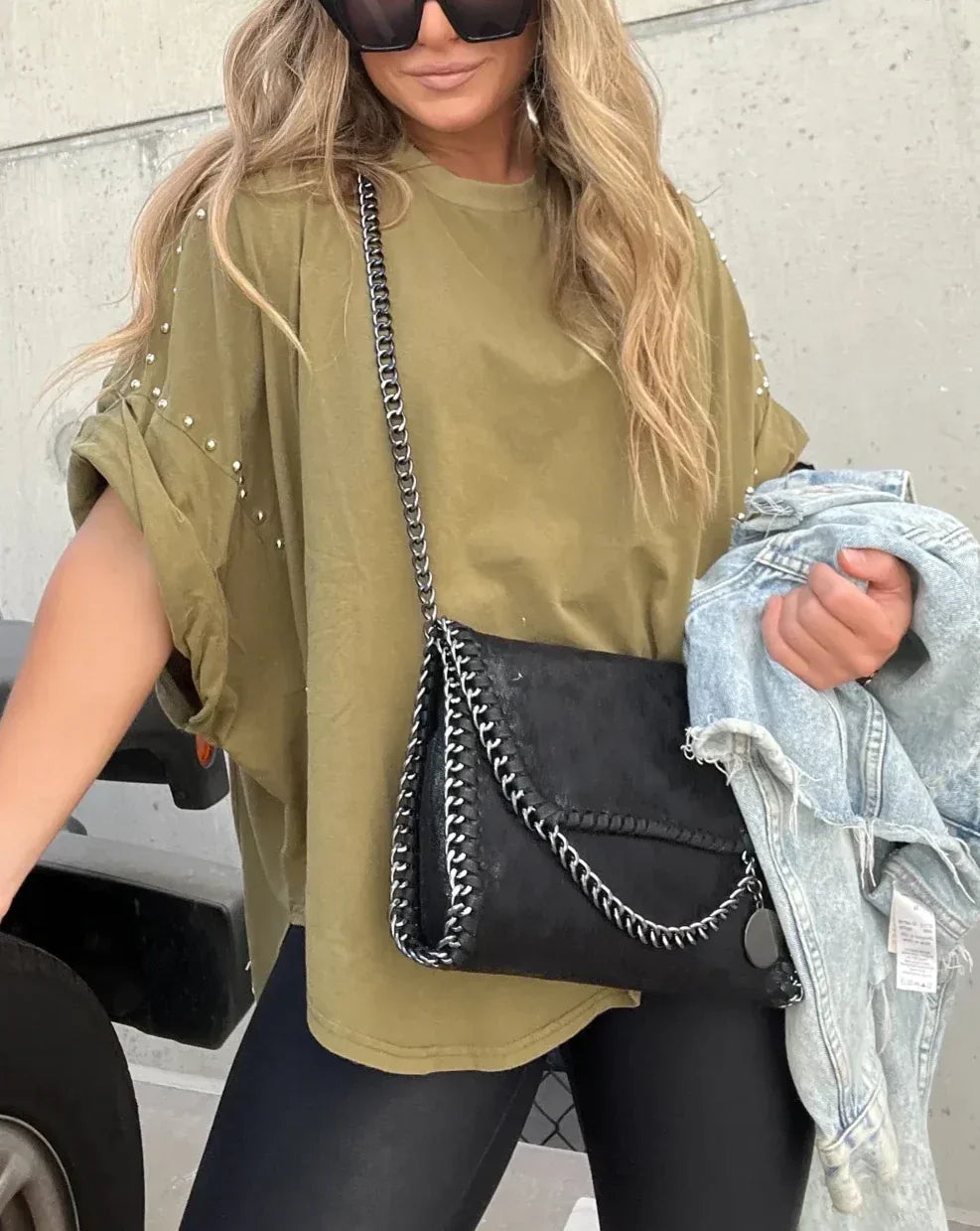 Bella - STUDDED OVERSIZED TEE