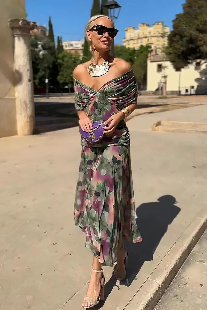 AURORA - ELEGANT V-NECK MAXI DRESS